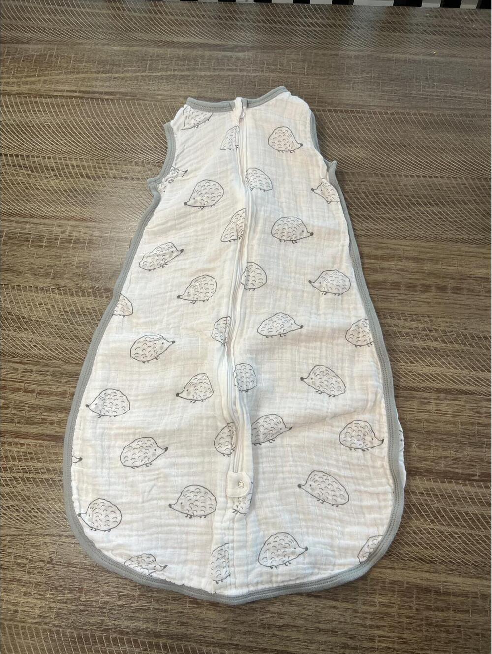 Swaddle Designs zzZipMe Sack 6 -12 Months Hedgehog